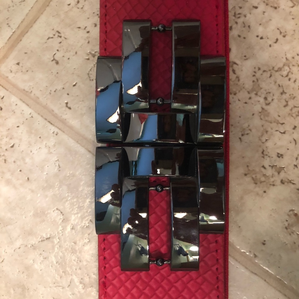 Stretchy belt